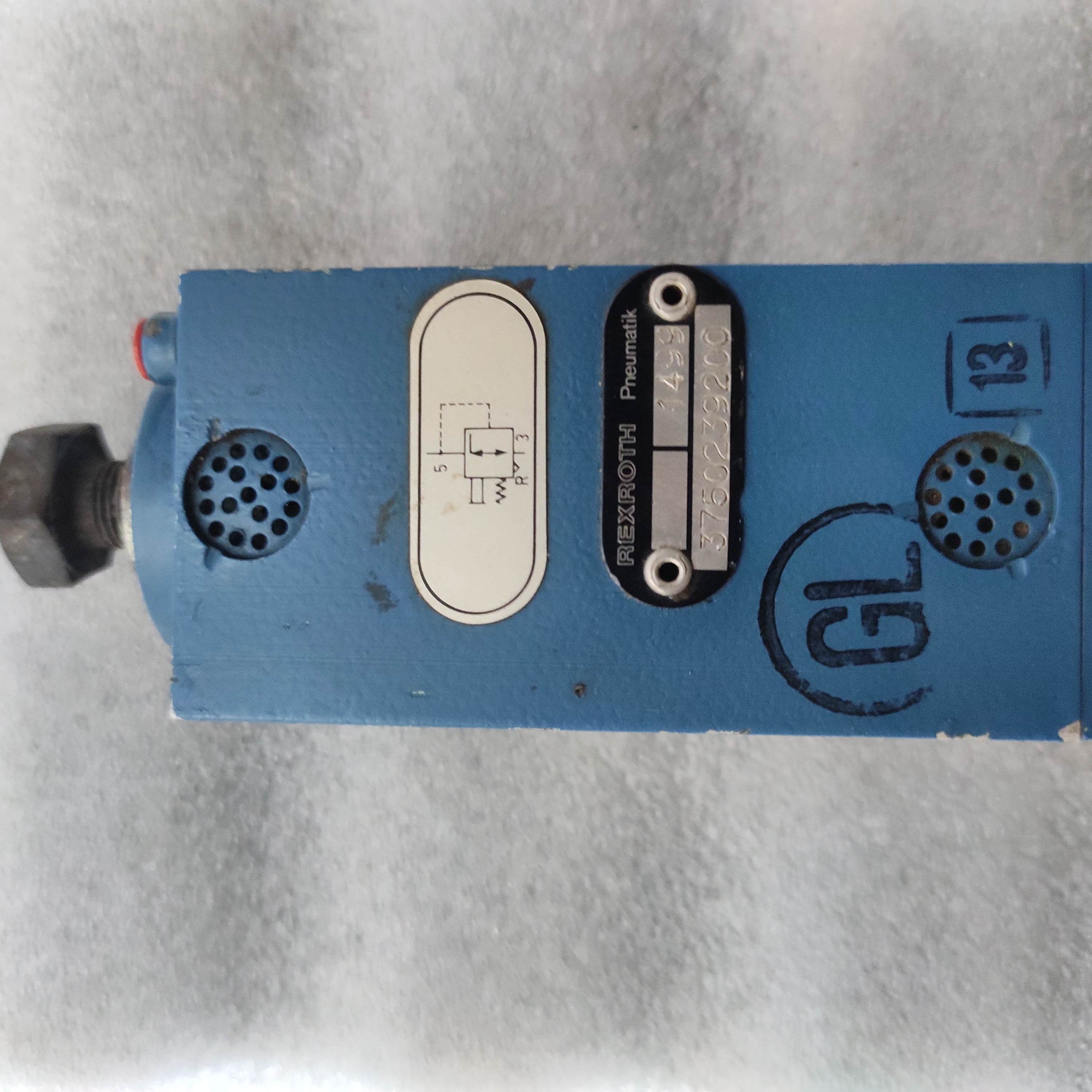 Pneumatic Pressure Regulator - Image 3