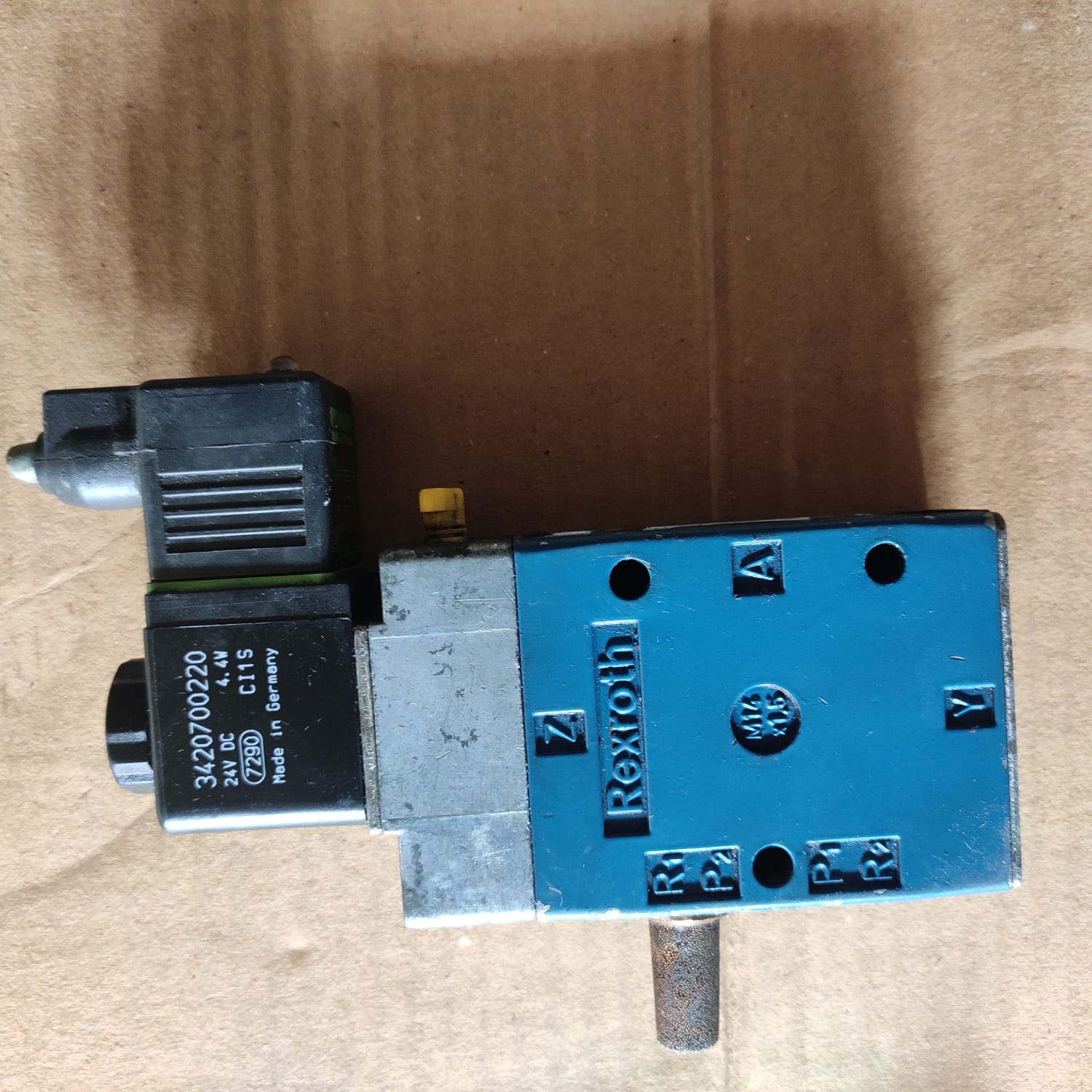 Hydraulic Directional Control Valve