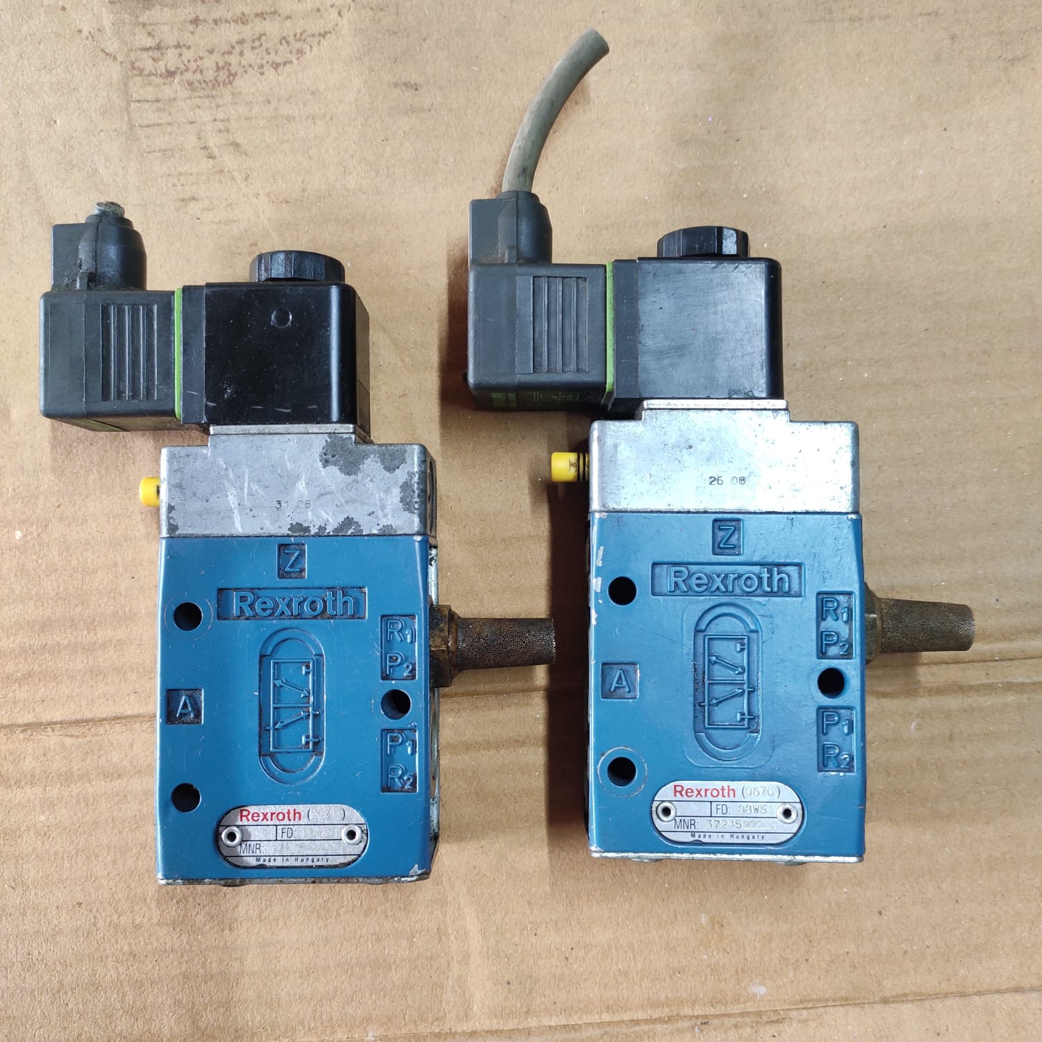 Hydraulic Directional Control Valve - Image 2