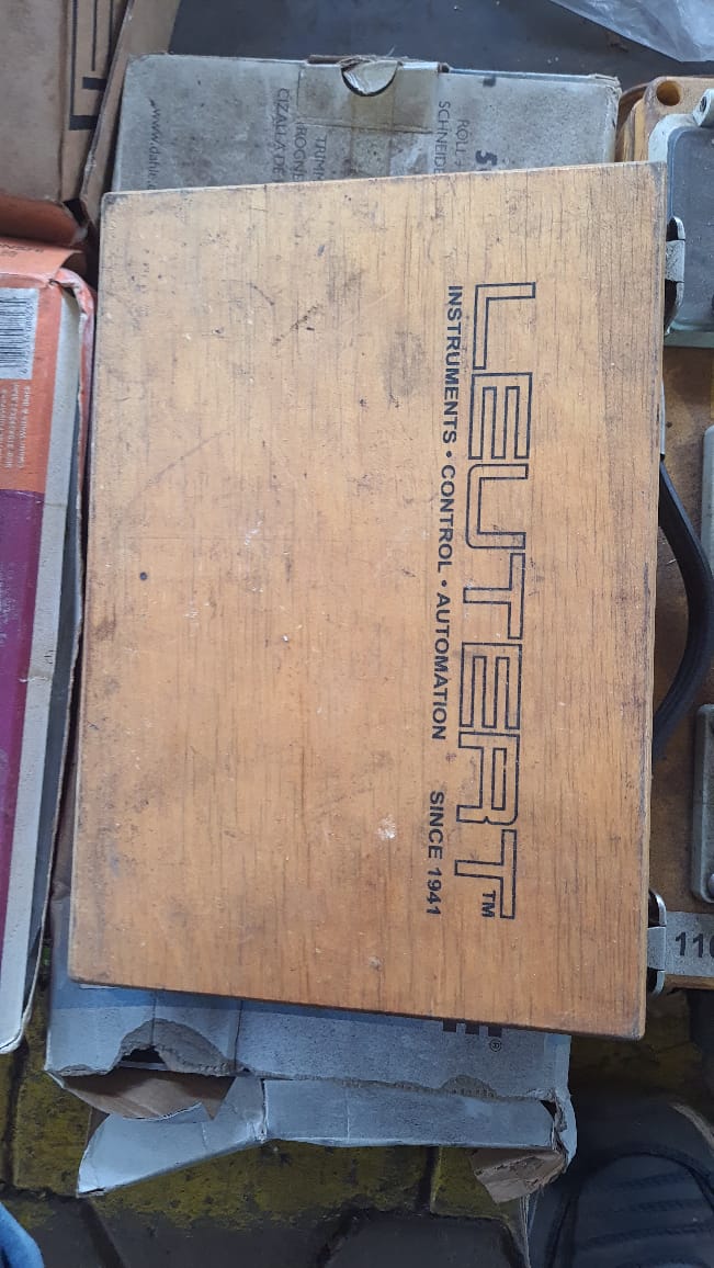 Leutert Portable Mechanical Pressure Indicator - Image 2