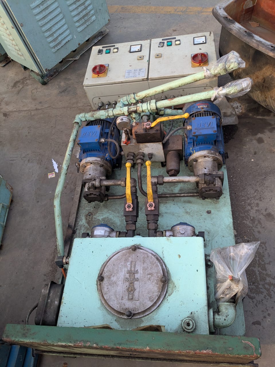 BEVI 2.2kW 3 phase induction motor - Image 5