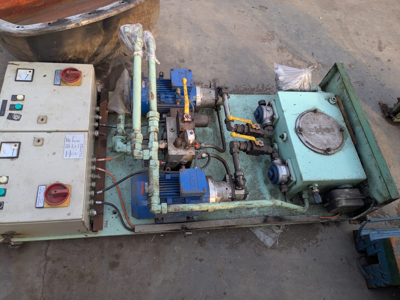 BEVI 2.2kW 3 phase induction motor - Image 6