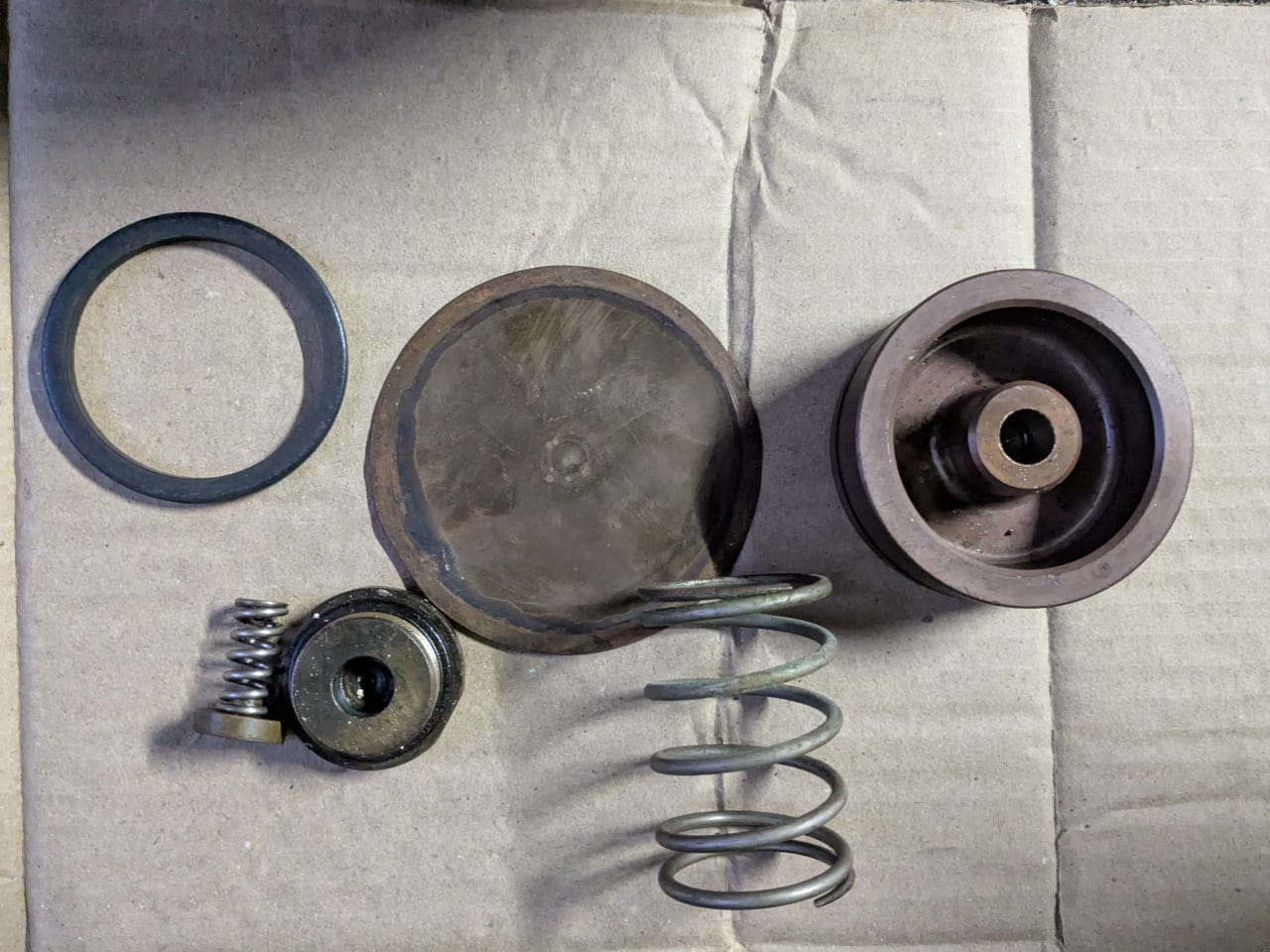 type T-P air reducing valve - Image 2