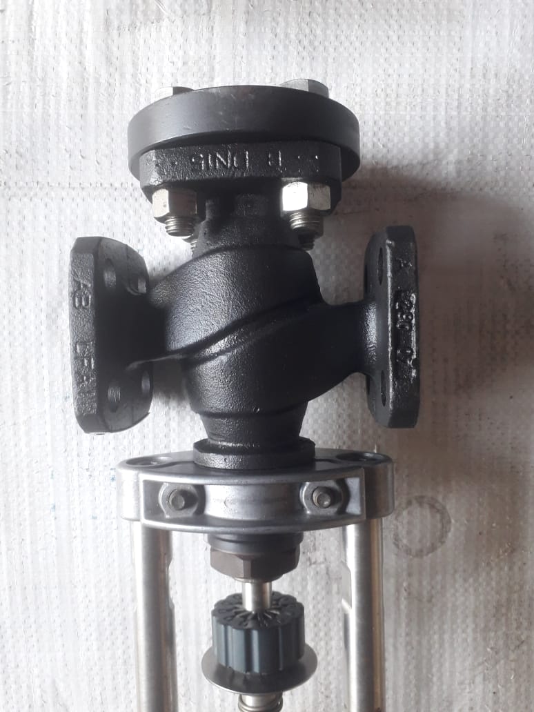 Sauter control valve - Image 2