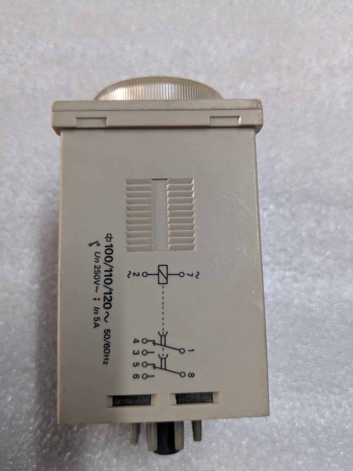 Omron H3CR-H8L Timer - Image 3