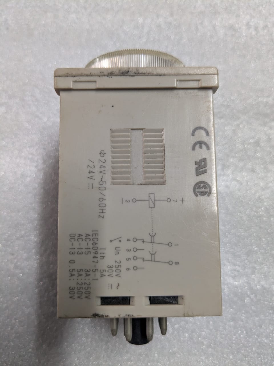 Omron H3CR-H8L timer - Image 2