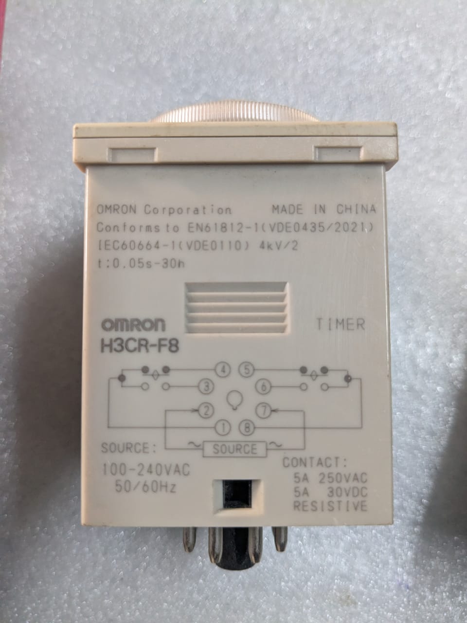 Omron H3CR-F8 Timer - Image 4