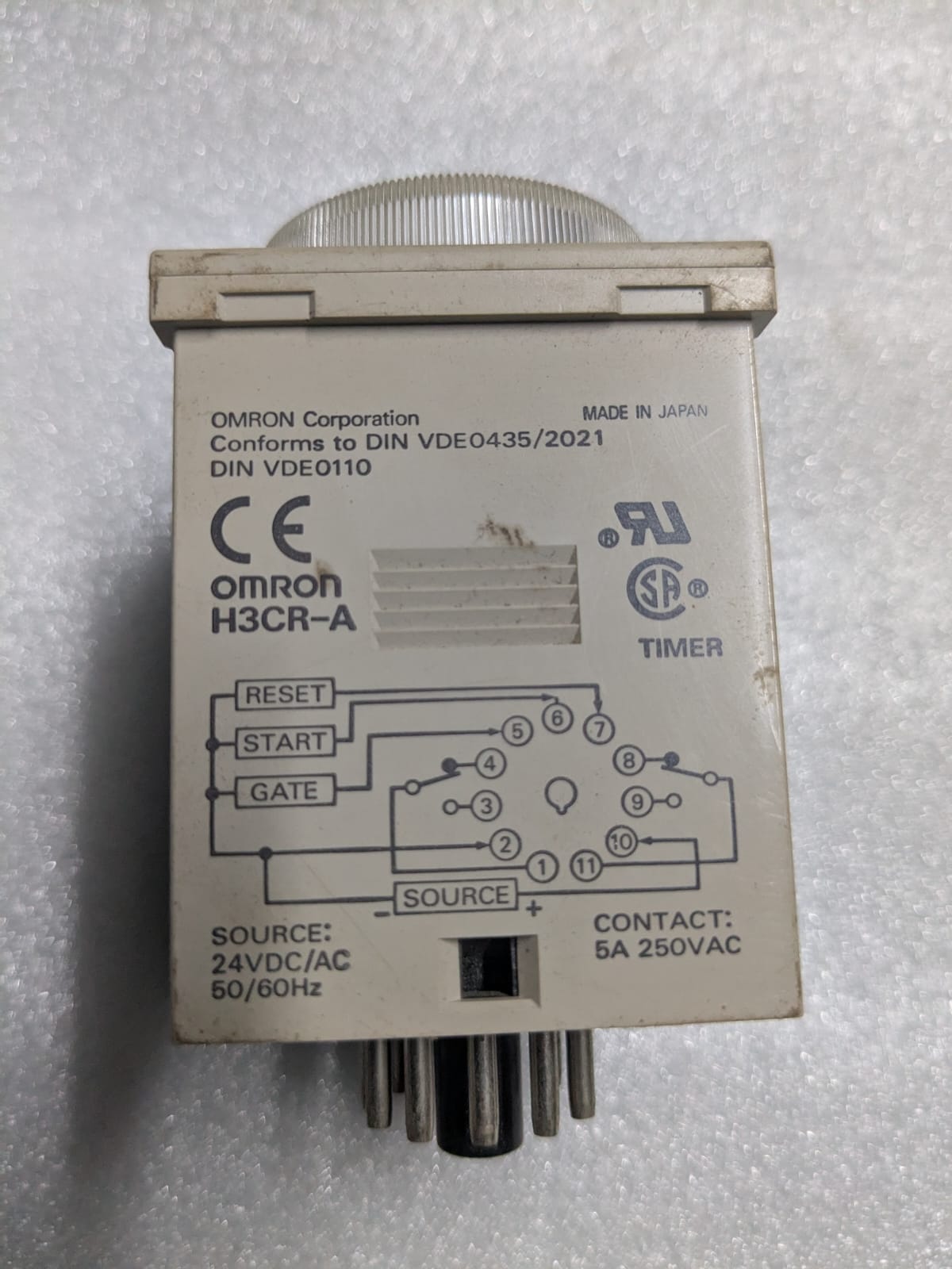 Omron H3CR-A Timer Relay - Image 2