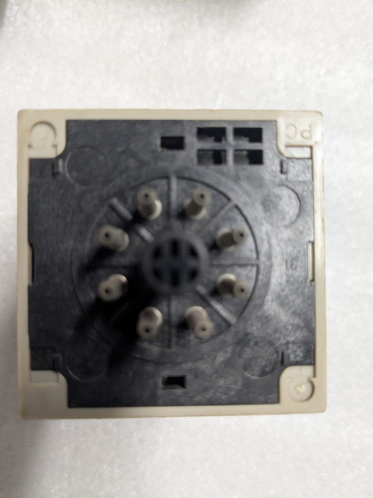 Omron H3BA-N8H Timer Relay - Image 3