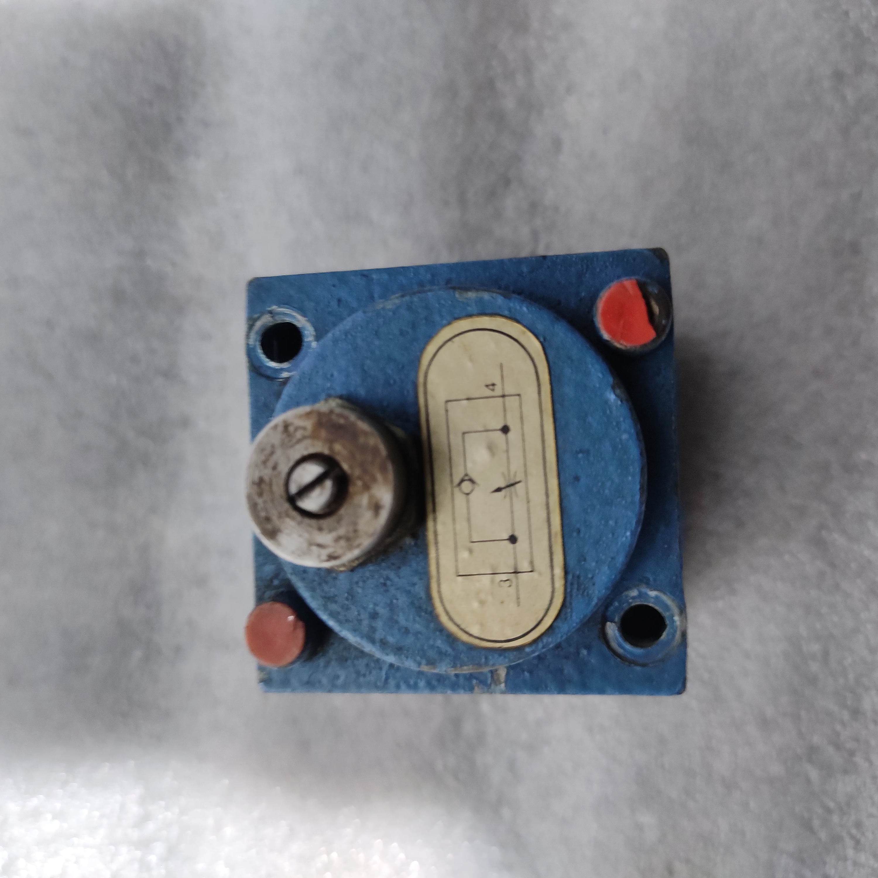 Wabco 002 0879 Valve - Image 2