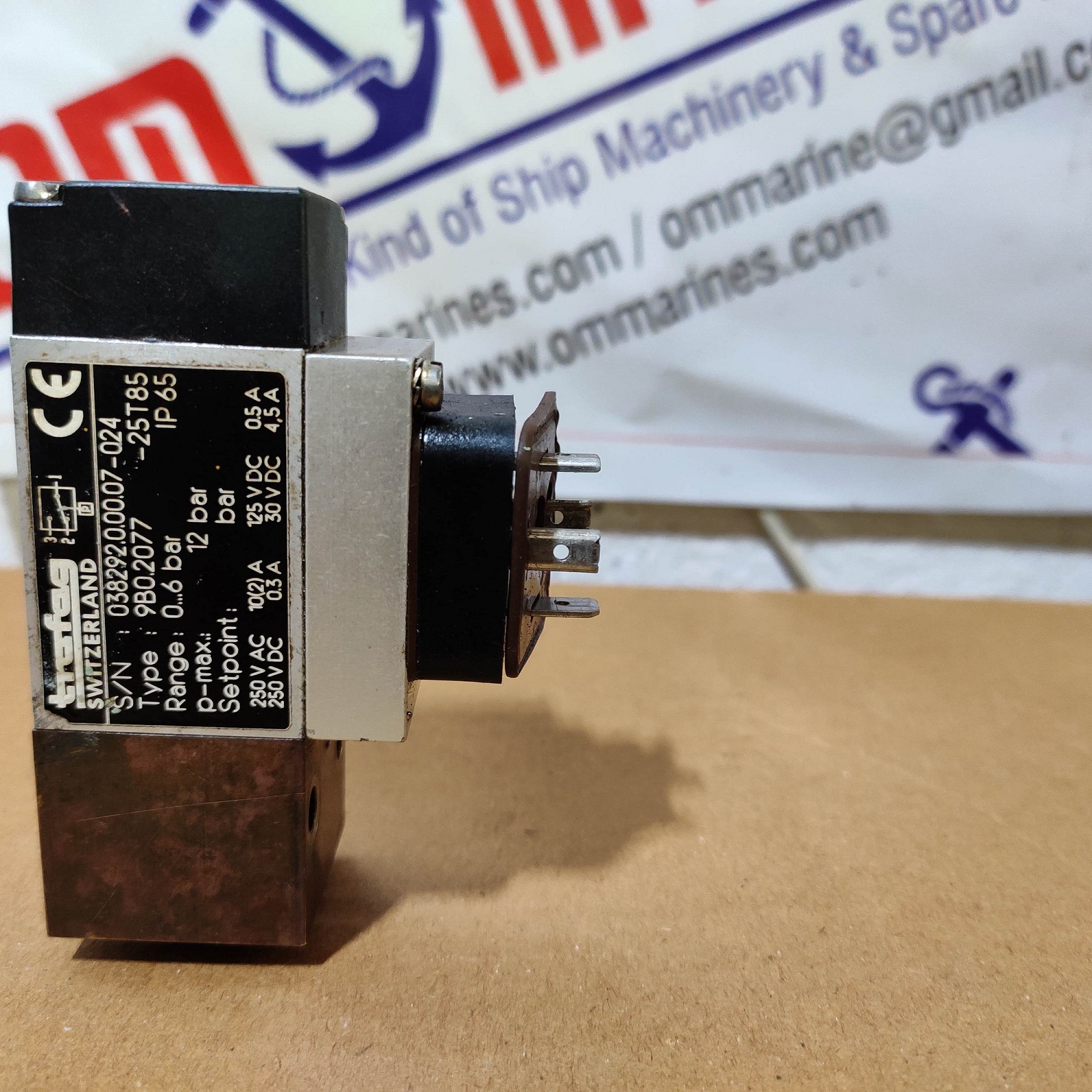 9B0.2077 Pressure Switch